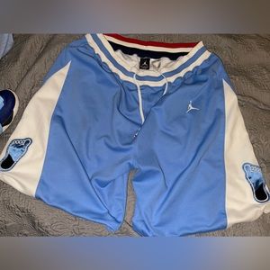 Vintage early 2000’s jordan UNC Tar Heels shorts